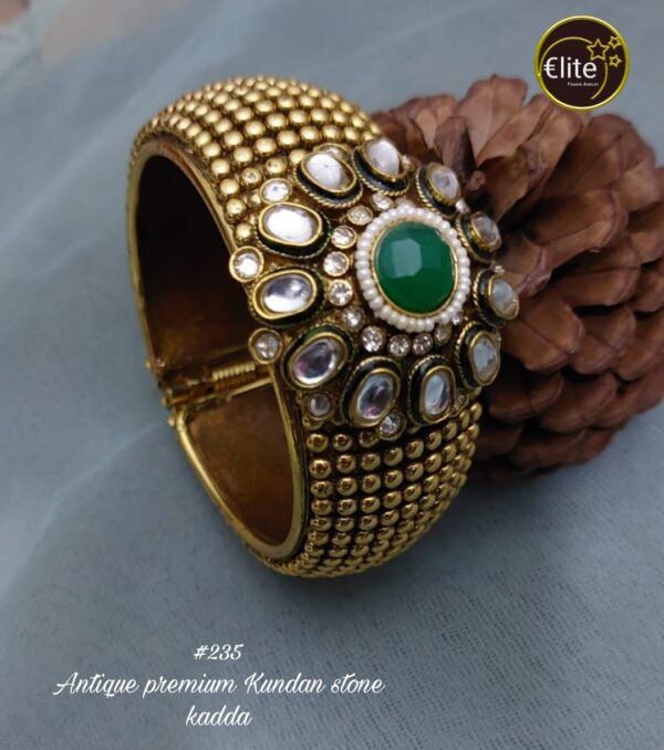 Elite Antique Premium Kundan Kada